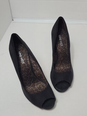 Nine West Black Peep-Toe Heels with Leopard Insole